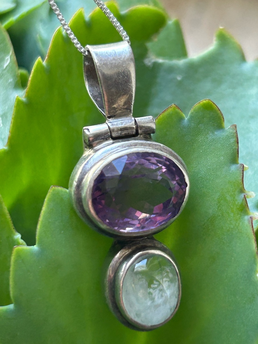 Vintage Sterling Silver large Purple Amethyst & White Topaz Pendant Necklace